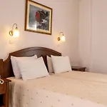 Giannoulaki Resort
