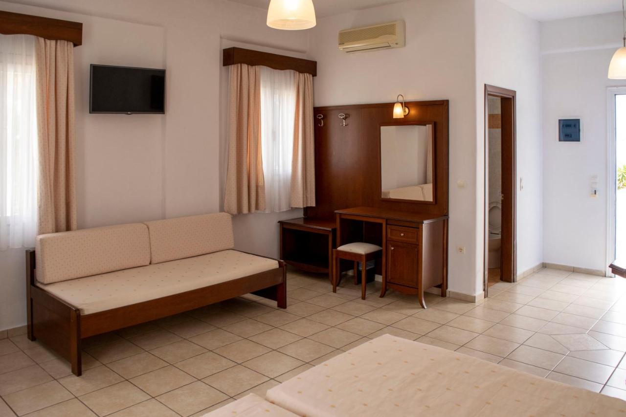 Giannoulaki Hotel